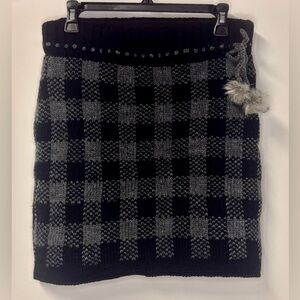 Laundromat Fair Trade Handmade in Nepal Black & Gray Checkered Wool Skirt- NWT